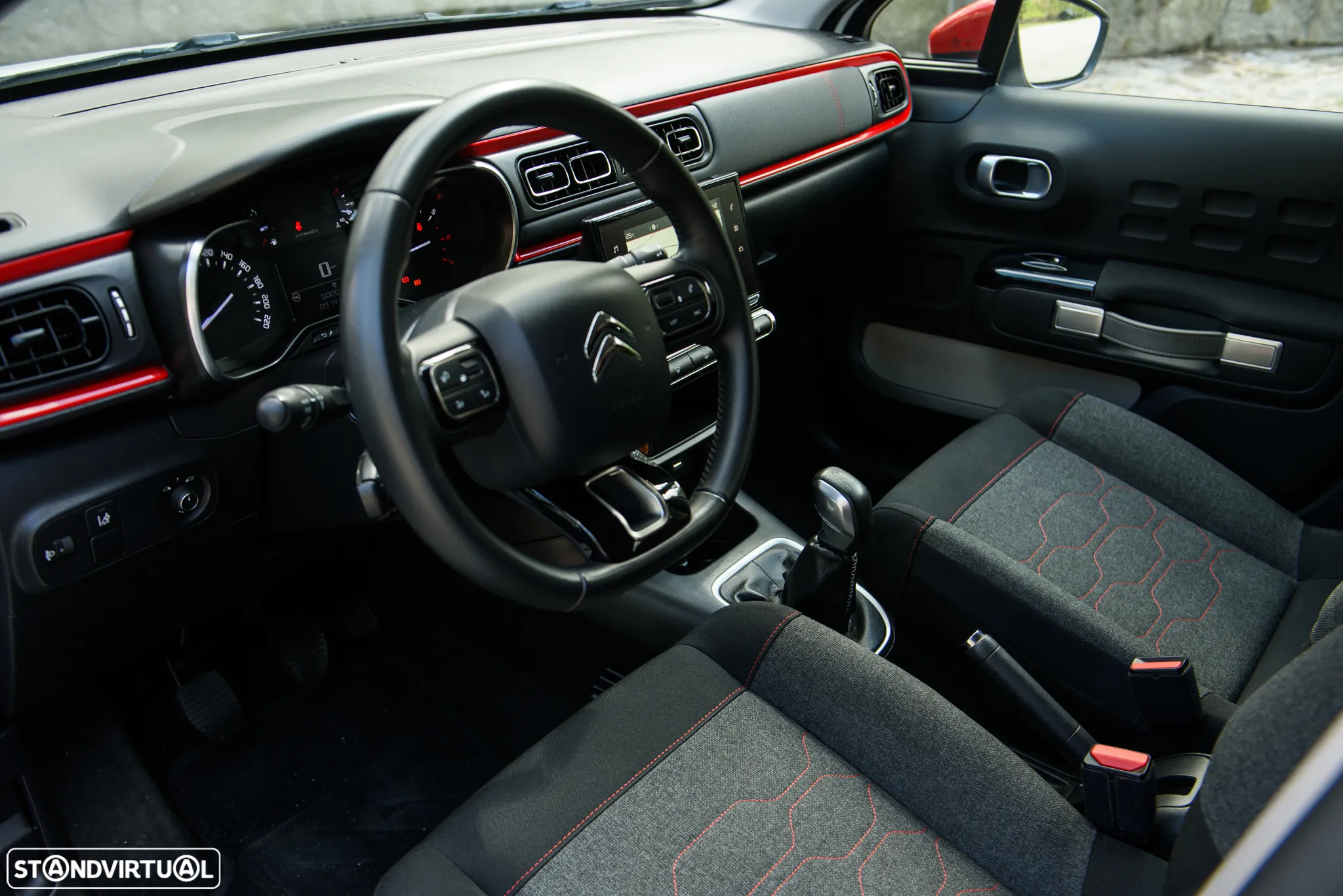 Citroën C3 1.2 PureTech Shine - 14