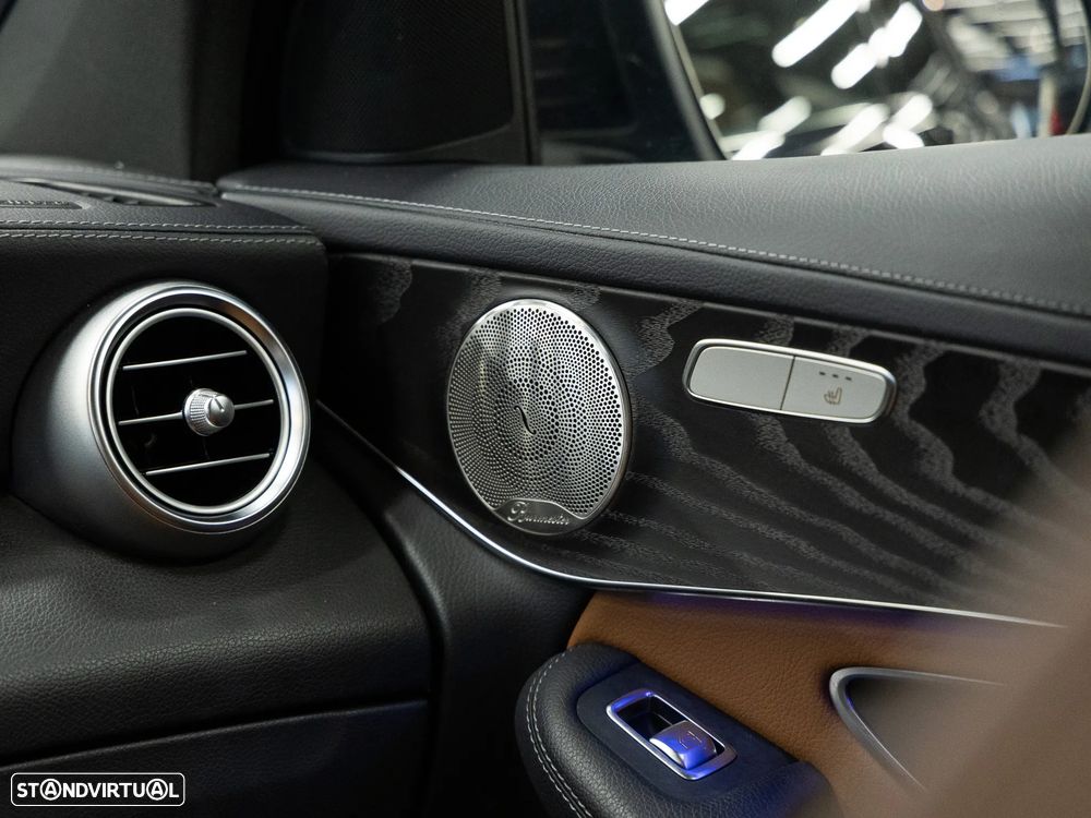 Mercedes-Benz GLC 300 de 4Matic 9G-TRONIC AMG Line Plus - 5