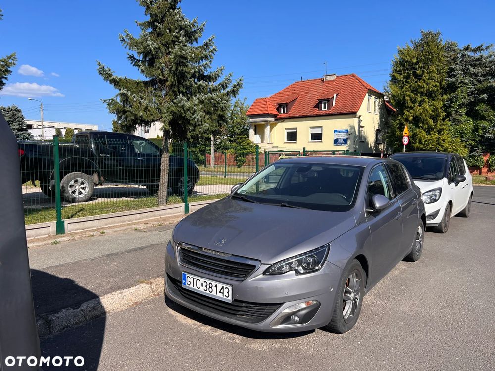 Peugeot 308 1.2 PureTech Allure S&S - 2