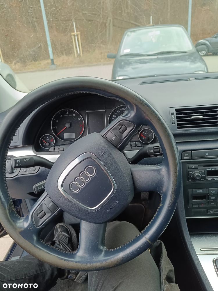 Audi A4 Limousine 1.8 T quattro - 13