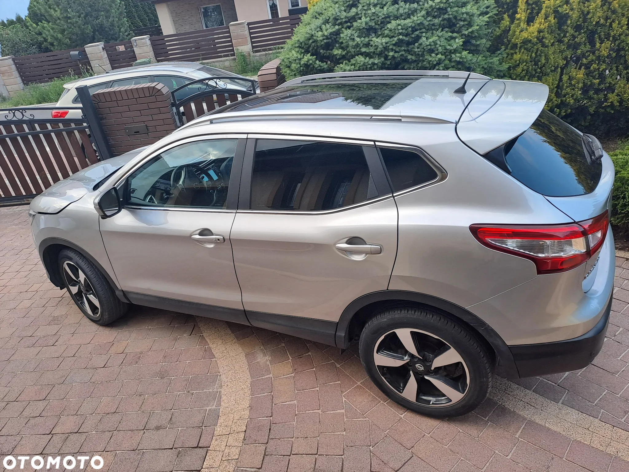 Nissan Qashqai 1.2 DIG-T N-Connecta - 9