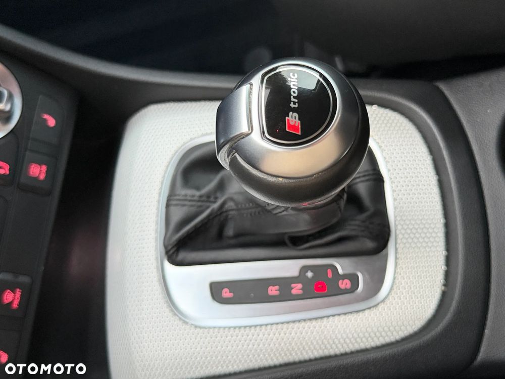 Audi Q3 2.0 TFSI Quattro S tronic - 37