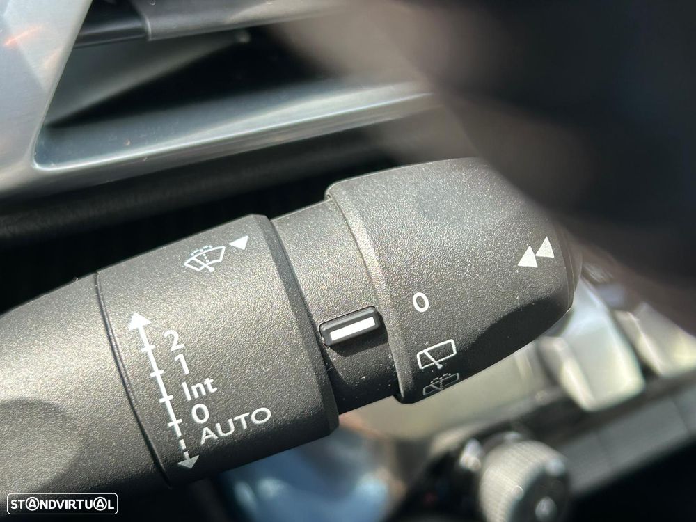 Peugeot 3008 1.2 PureTech Style - 16