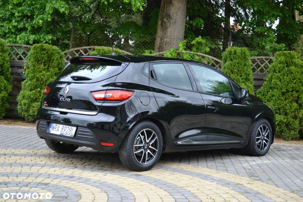 Renault Clio 1.2 16V 75 Limited - 18