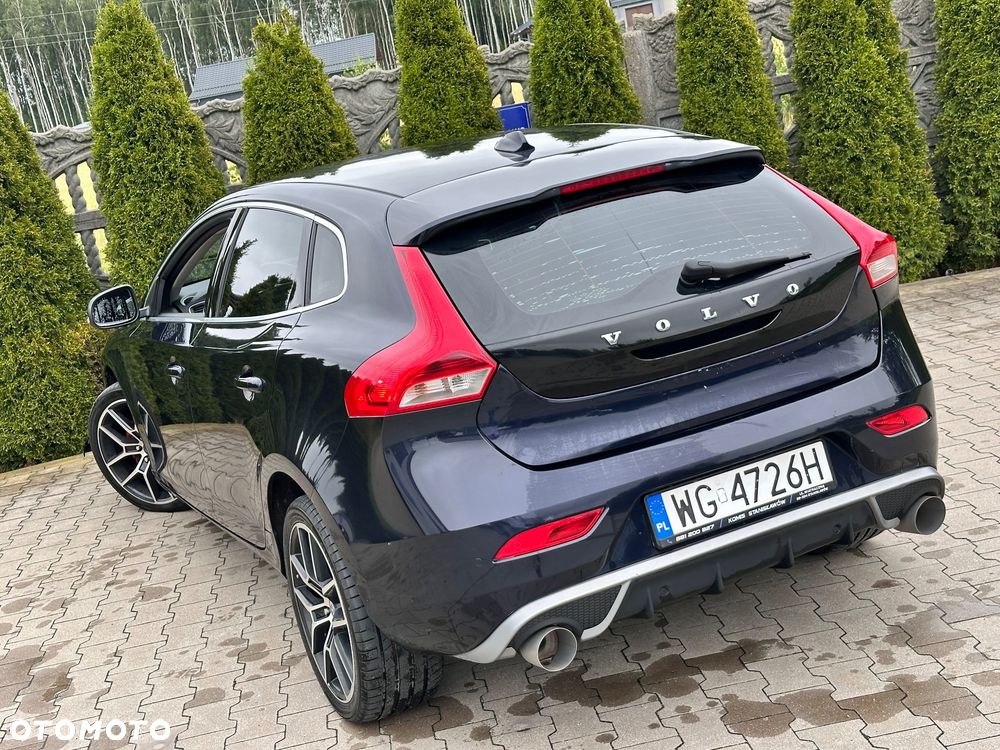 Volvo V40 D2 Kinetic - 16