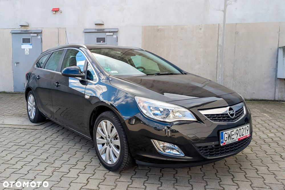 Opel Astra 1.4 T Cosmo - 2