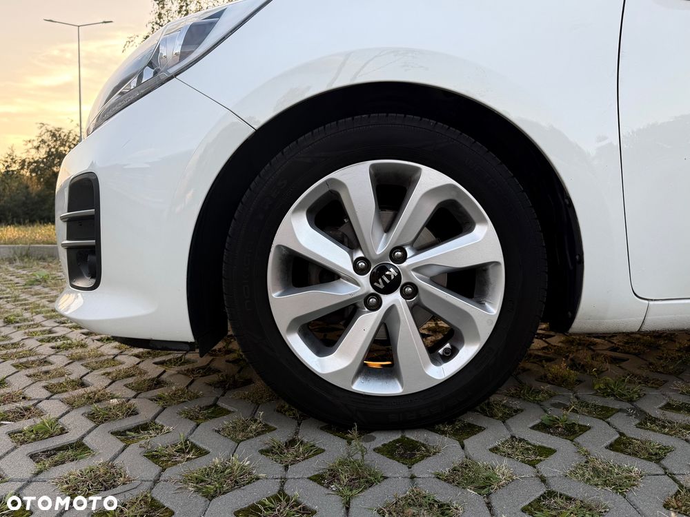 Kia Rio 1.2 Business Line - 12