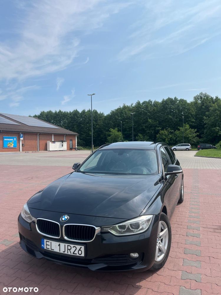 BMW Seria 3 320d xDrive Sport Line - 10