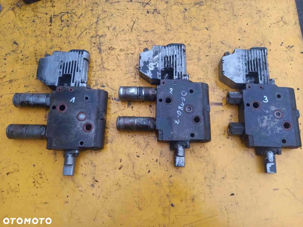 Sekcja elektroniczna Deutz Fahr Agrotron 180.7 - 1