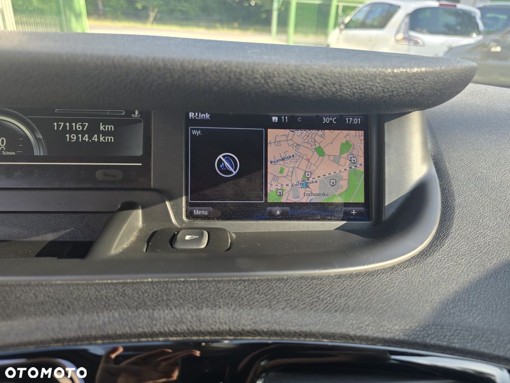 Renault Grand Scenic - 30