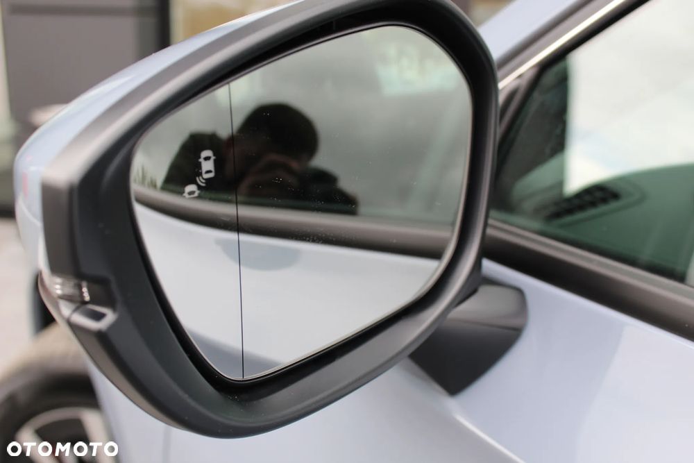 Honda Civic 2.0 i-MMD Elegance CVT - 24