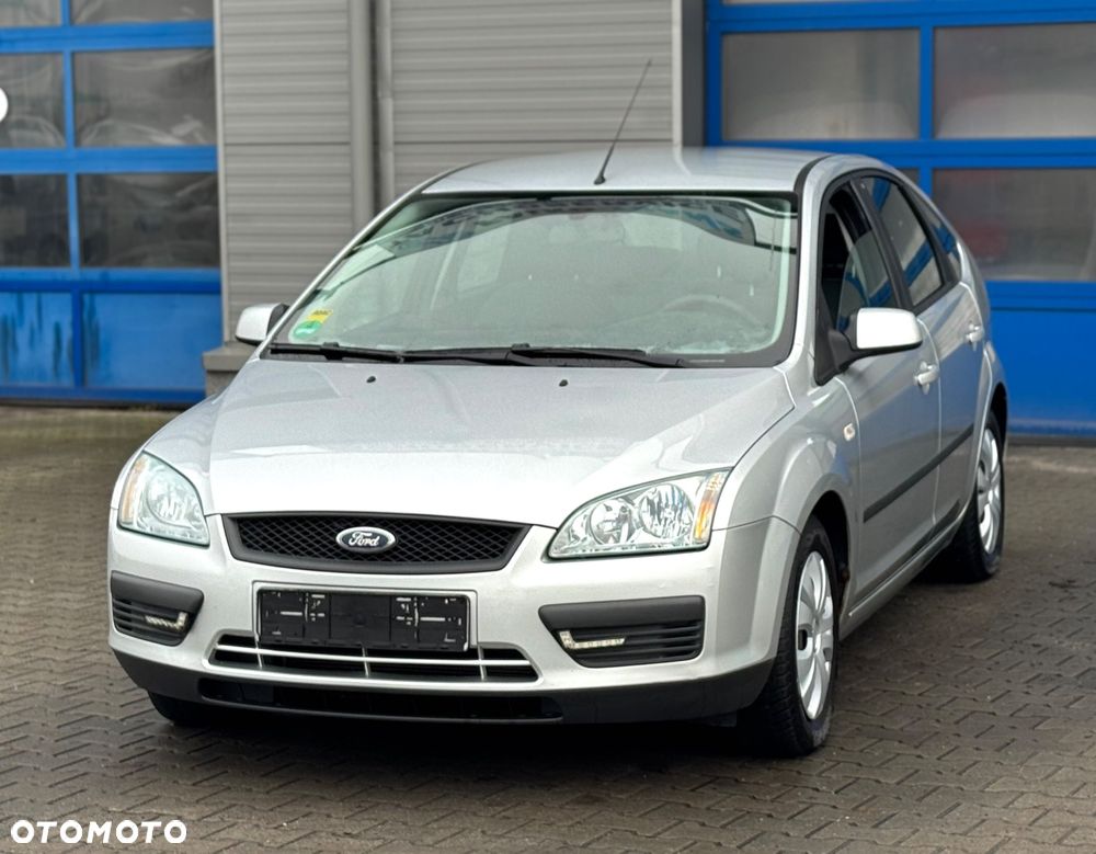 Ford Focus 1.6 16V Style - 5