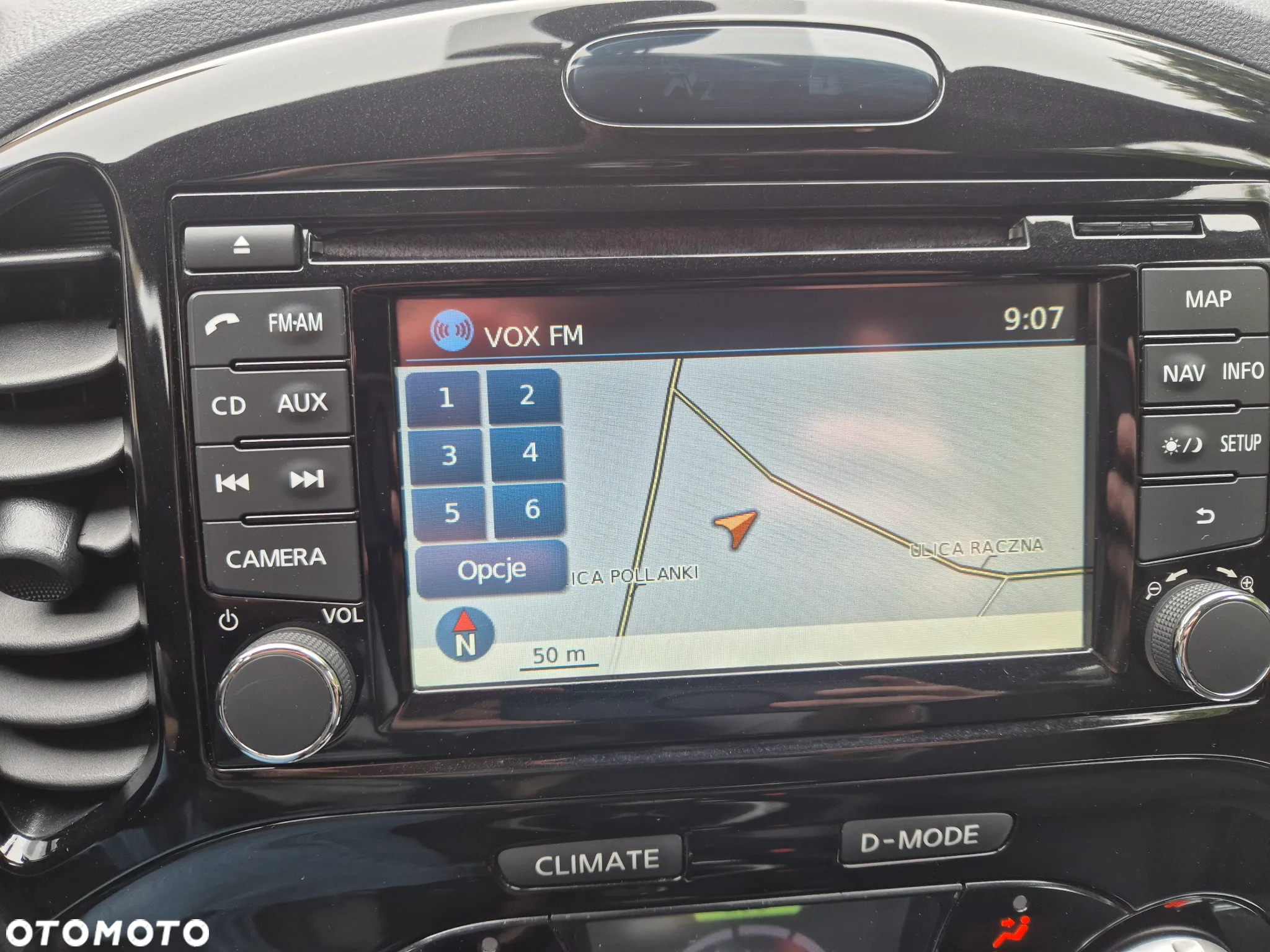 Nissan Juke 1.6 Start/Stop Tekna - 17