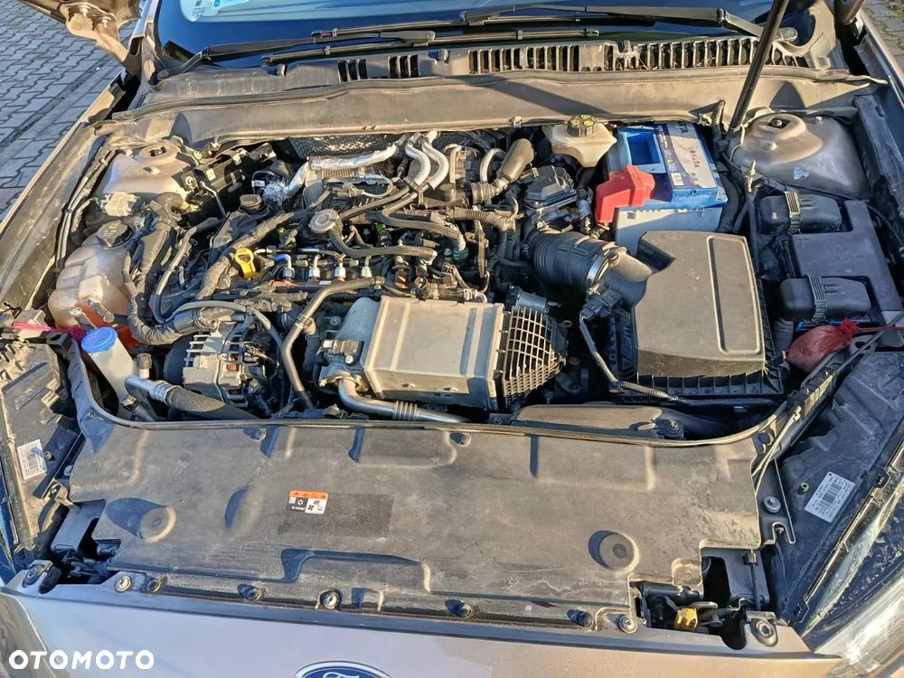 Ford Mondeo - 8