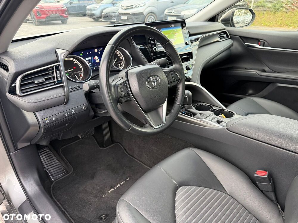 Toyota Camry 2.5 Hybrid Prestige CVT - 4