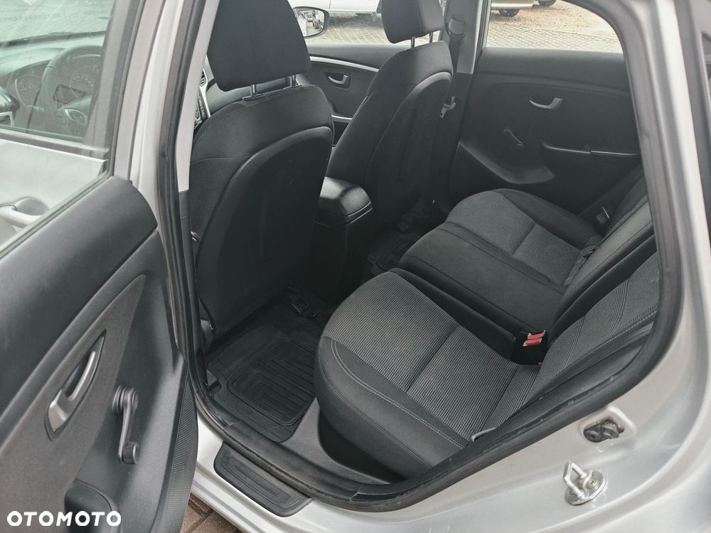 Hyundai i30 1.4 Comfort - 7