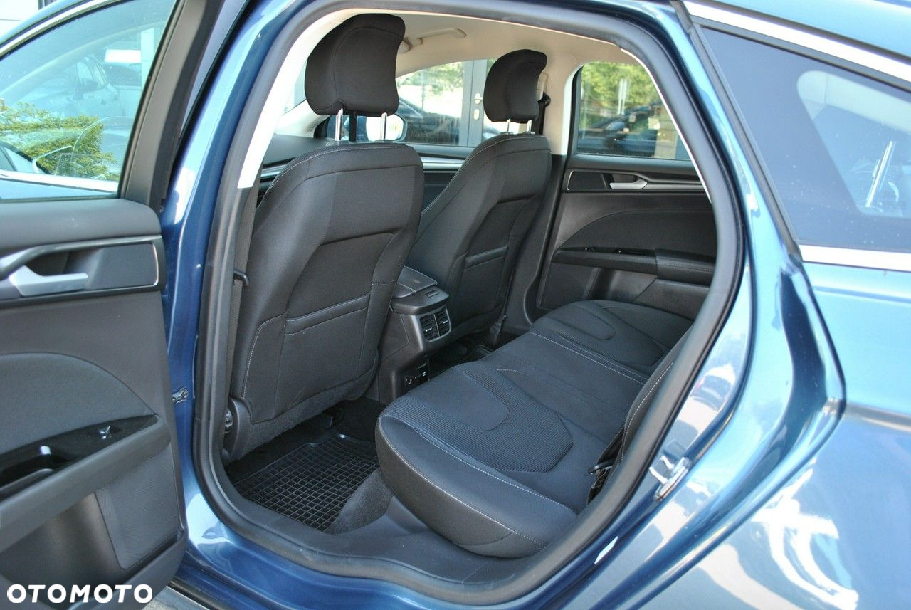 Ford Mondeo 2.0 EcoBlue Titanium - 12