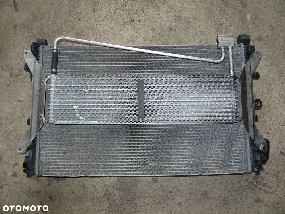 OPEL VECTRA C SIGNUM CHŁODNICA WODY PŁYNU SILNIKA 1,6 1,8 2,2 2,0D 2,2D - 17