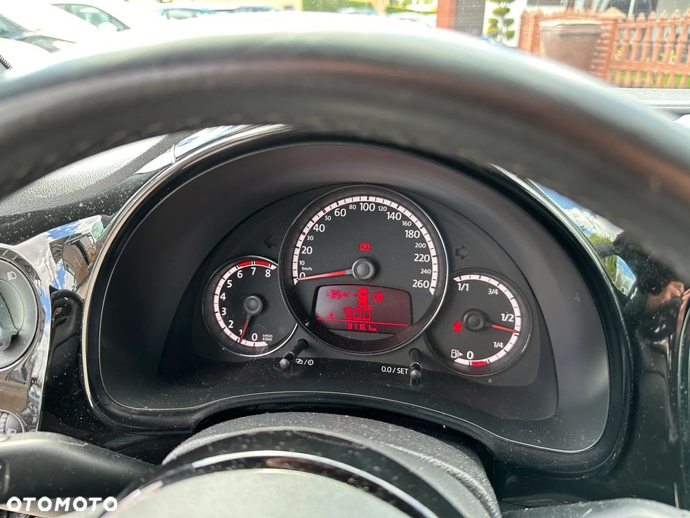 Volkswagen Beetle - 8