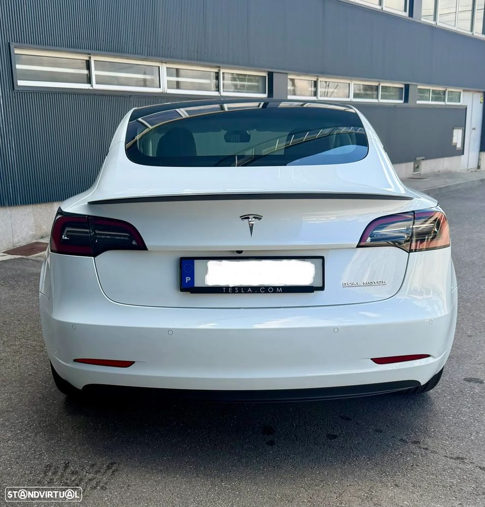 Tesla Model 3 Performance Dual Motor AWD - 17