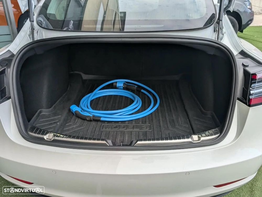 Tesla Model 3 Standard Range Plus RWD - 6