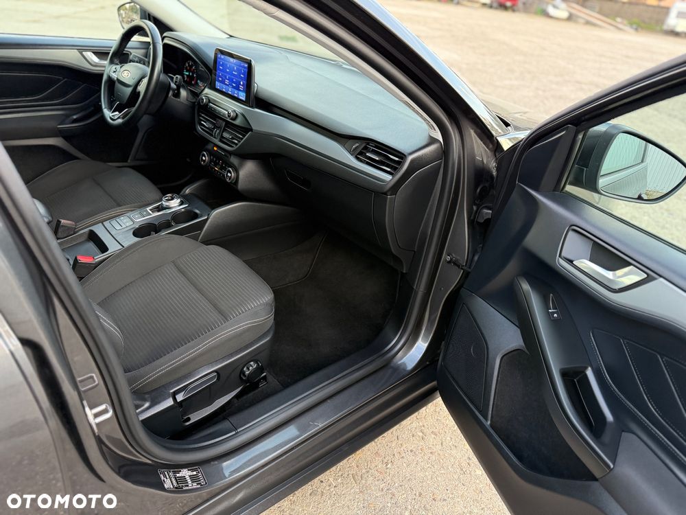 Ford Focus 1.5 EcoBlue Start-Stopp-System TITANIUM - 13