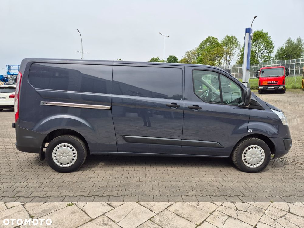 Ford TRANSIT CUSTOM 2.2 TDCi / L2H1 / LONG / BEZWYPADKOWY / SERWISOWANY / ZADBANY / HAK / GWARANCJA / 2800KG NA HAKU - 7