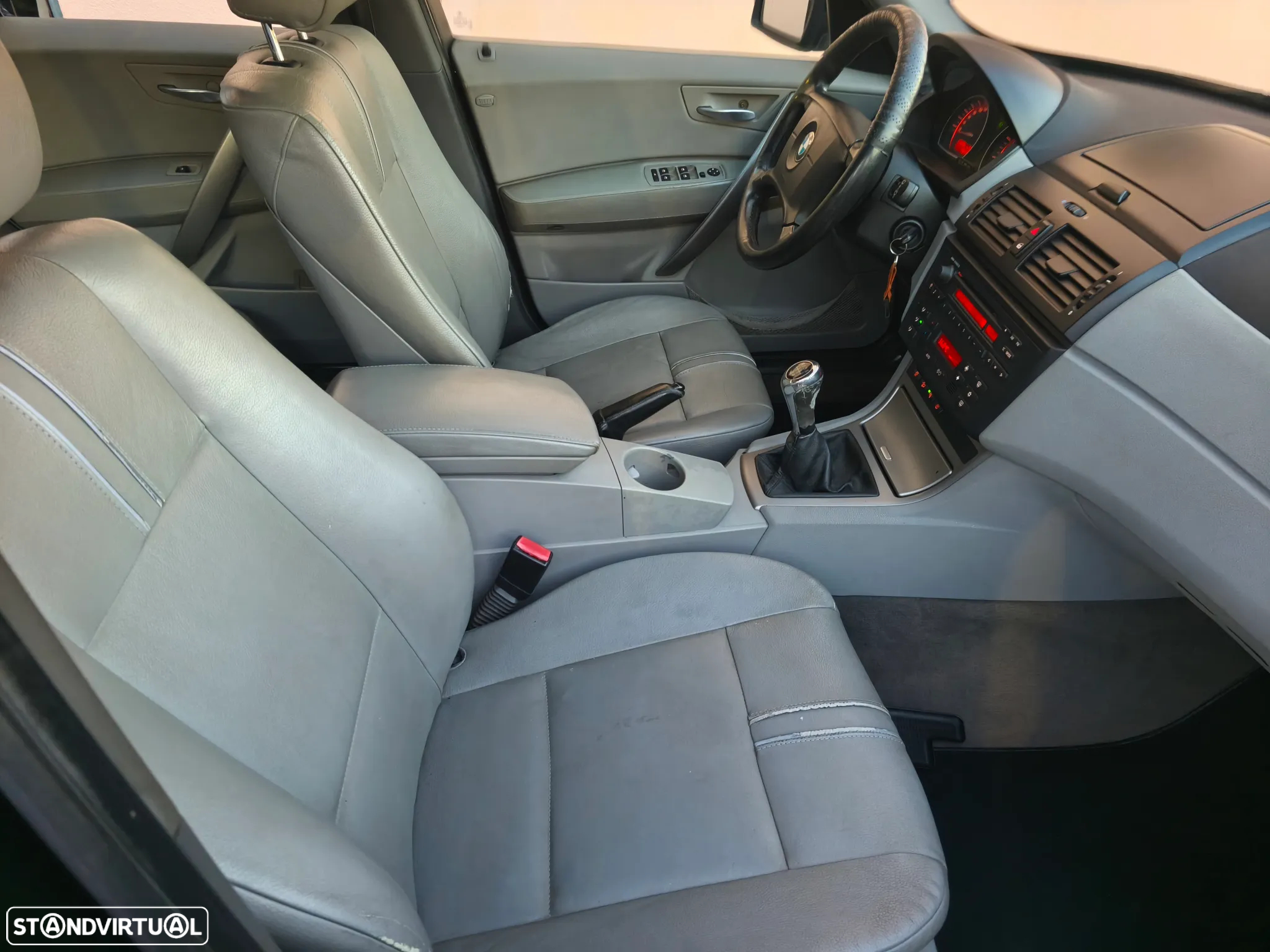 BMW X3 2.0 d SE - 14