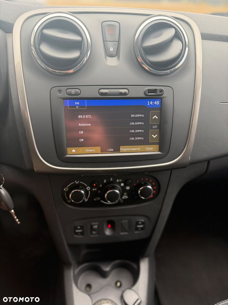 Dacia Logan 0.9 TCE Prestige S&S - 9