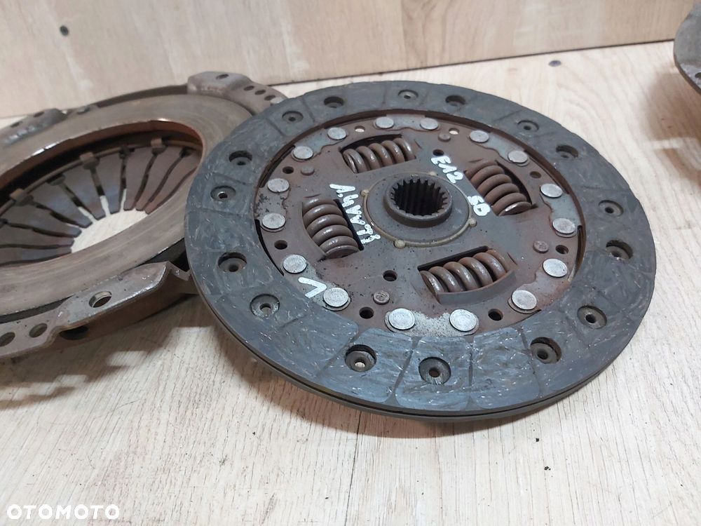 Toyota Corolla E12 sprzęgło tarcza docisk 1,4 vvti - 4