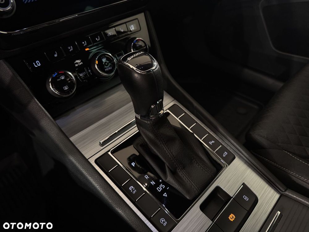 Skoda Superb - 25