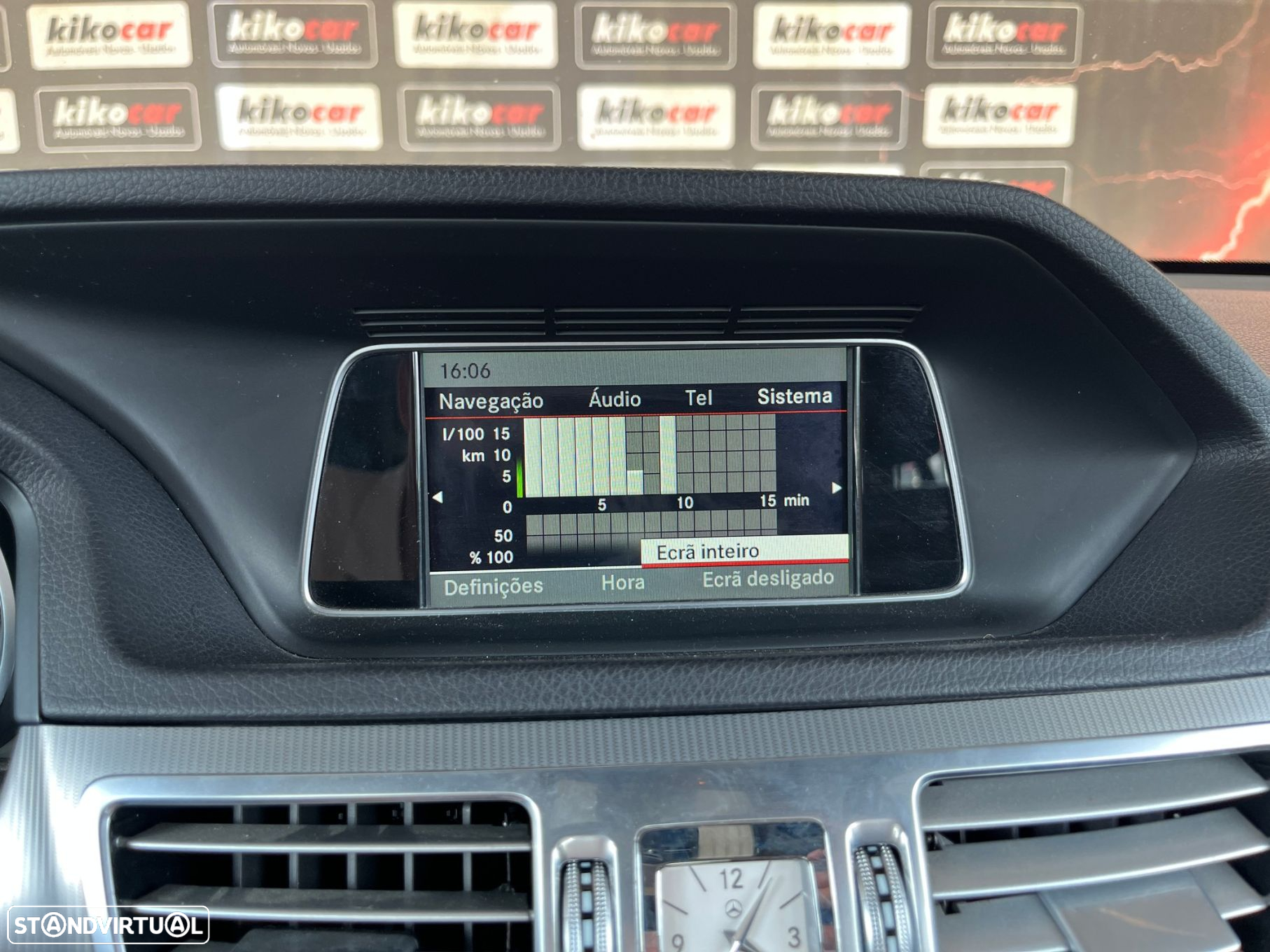 Mercedes-Benz E 300 Bluetec Hybrid Avantgarde - 39