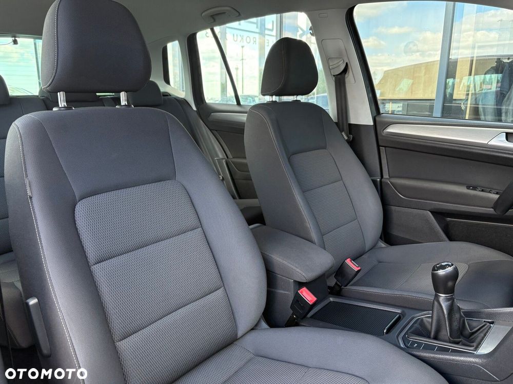 Volkswagen Golf 1.2 TSI BMT Trendline - 18