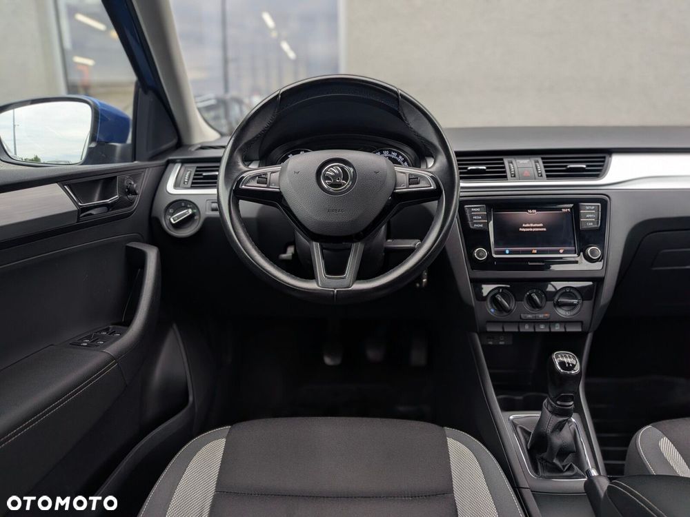 Skoda RAPID 1.0 TSI Ambition - 14