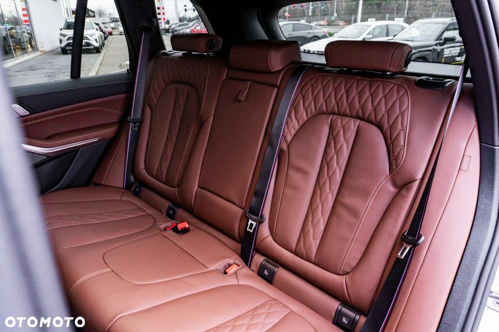 BMW X5 - 16