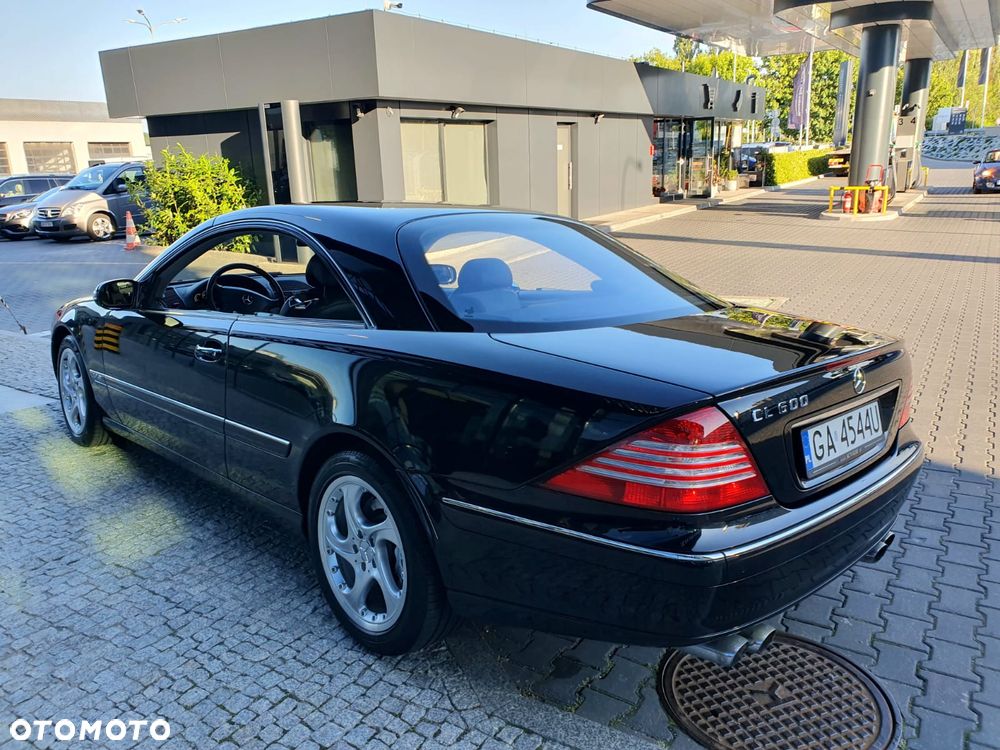 Mercedes-Benz CL - 10