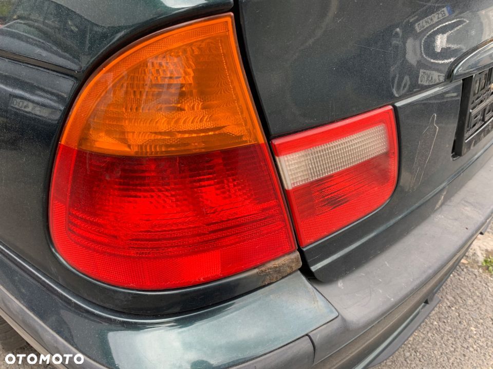 LAMPY TYLNE KOMPLET BMW E46 KOMBI - 2