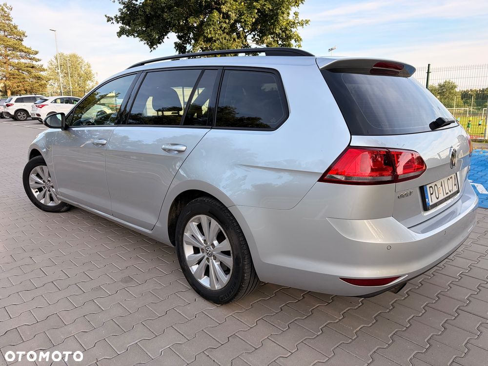 Volkswagen Golf 1.6 TDI BMT Comfortline - 5