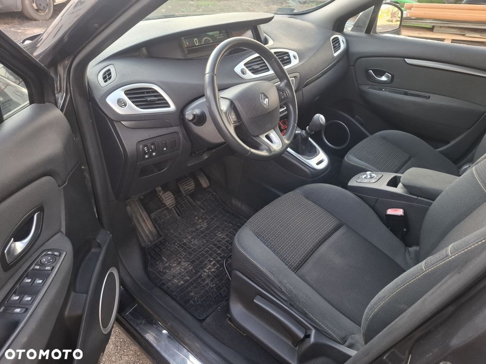 Renault Scenic - 6