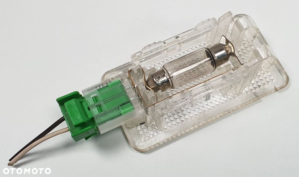 LAMPKA OŚWIETLENIE WNĘTRZA VOLVO XC90 I 9151431 - 2