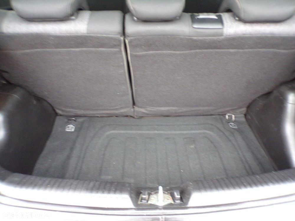 Kia Picanto - 30