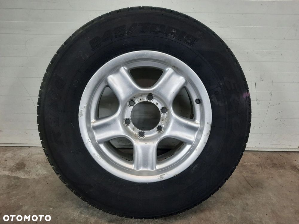 FELGI KOŁA NISSAN NAVARA D21 D22 16'' 8J 6x139.7 - 4