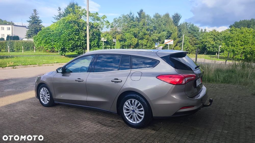 Ford Focus 2.0 EcoBlue Titanium - 18