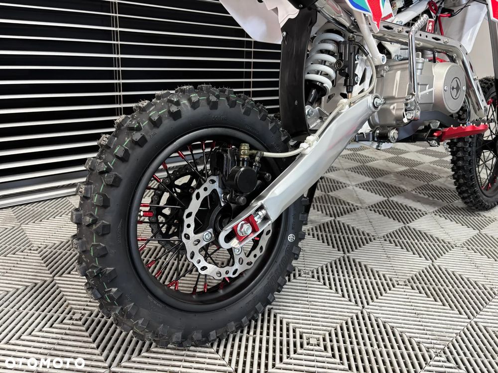 Barton NXT 125 - 26