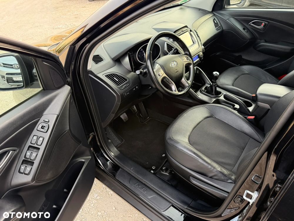 Hyundai ix35 1.6 2WD Fifa World Cup Edition - 22