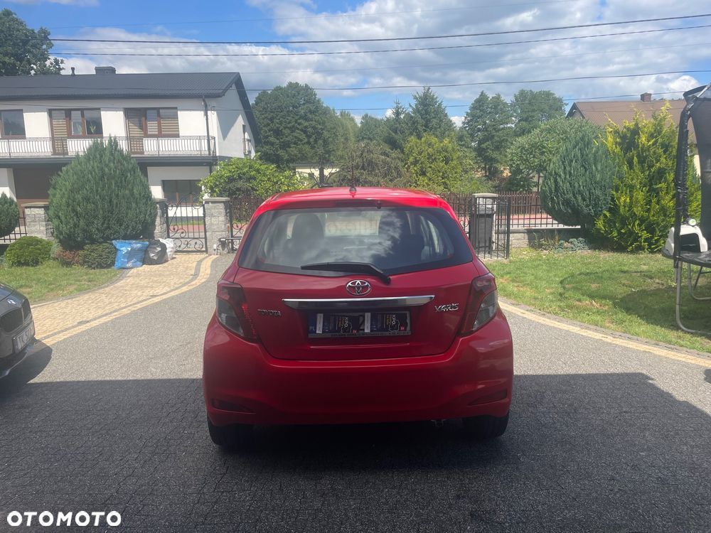 Toyota Yaris 1.0 Premium EU6 - 7