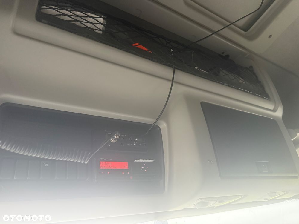 Renault Premium 460 - 17