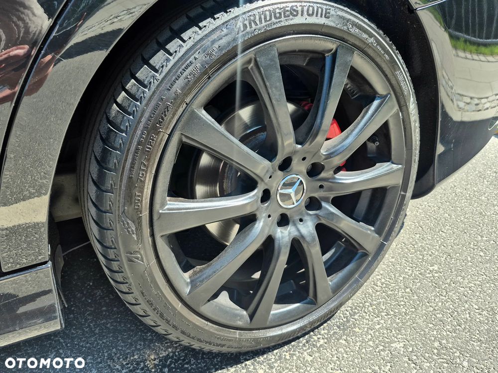 Mercedes-Benz CLA 180 7G-DCT AMG Line - 12