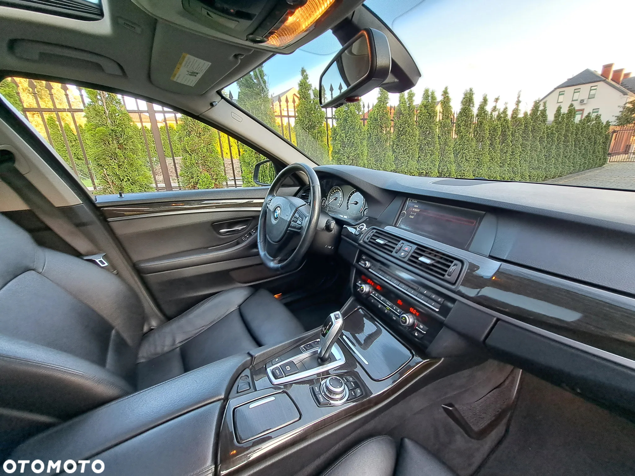 BMW Seria 5 535i xDrive - 25