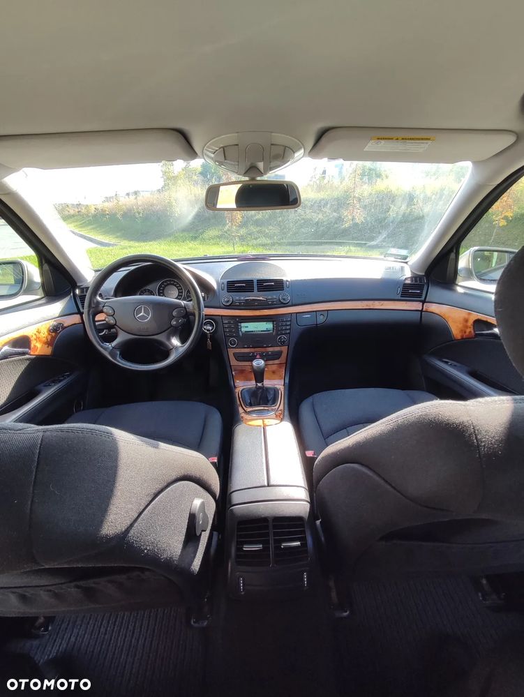 Mercedes-Benz Klasa E 220 CDI Elegance - 5